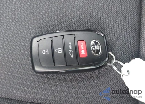 2025 Toyota Corolla Le z USA, uszkodzony, nr VIN 5YFB4MDE7SP351958